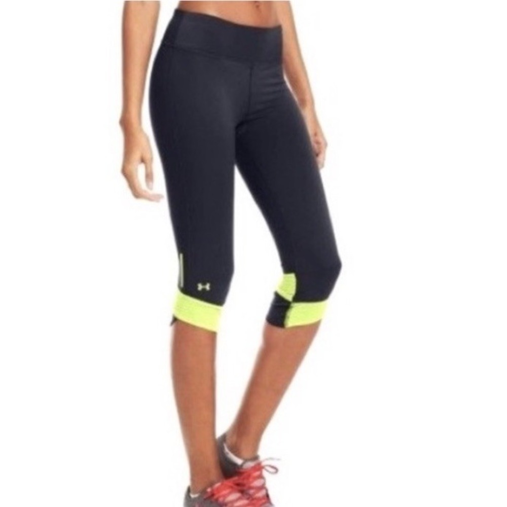 Under Armour Women's Fitted Cropped Athletic Leggings XS Gray W/yellow Trim